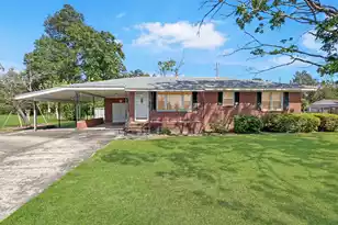 300 Metts Street N, Saint George, SC 29477 - Photo 1