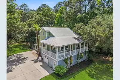 417 Renau Boulevard, Summerville, SC 29483 - Photo 1