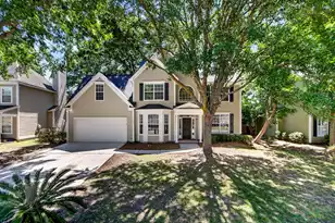 2738 Seastrand Ln, Mount Pleasant, SC 29466 - Photo 1