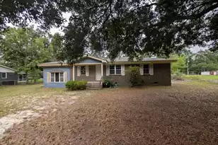 33 Elliott Ct, Walterboro, SC 29488 - Photo 1