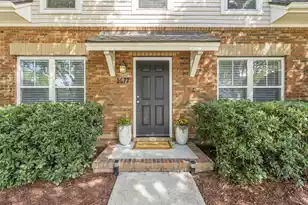 1677 Lauda Dr, Mount Pleasant, SC 29464 - Photo 1