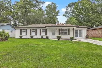 108 Bee Street, Summerville, SC 29483 - Photo 1