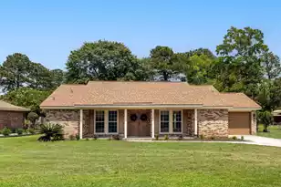126 Marion Rd, Summerville, SC 29486 - Photo 1