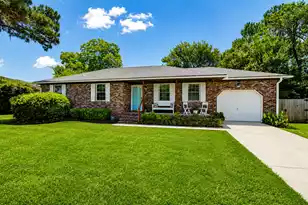 1084 Rosemead Rd, Mount Pleasant, SC 29464 - Photo 1