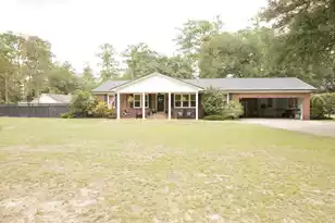 210 Jasmine Dr, Walterboro, SC 29488 - Photo 1