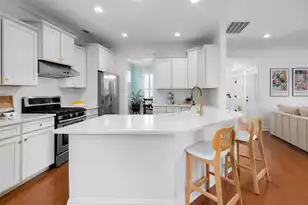 331 Megan's Bay Ln, Charleston, SC 29492 - Photo 1