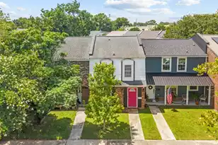 725 Williamson Dr, Mount Pleasant, SC 29464 - Photo 1