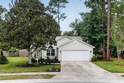 1370 Point Drive W, Mount Pleasant, SC 29466 - Photo 1