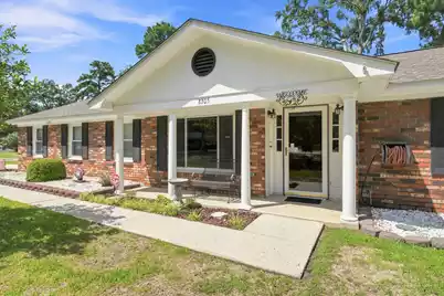 8305 Greenridge Road, North Charleston, SC 29406 - Photo 1