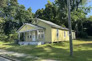 176 Treadwell St, Orangeburg, SC 29115 - Photo 1