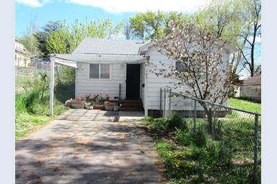 109 S Laguna Street, Klamath Falls, OR 97601 - Photo 1