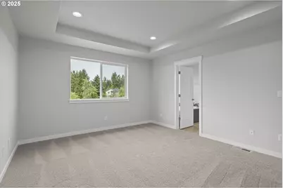 17240 SW Wapato Island Dr SW, Sherwood, OR 97140 - Photo 8