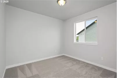 17240 SW Wapato Island Dr SW, Sherwood, OR 97140 - Photo 16