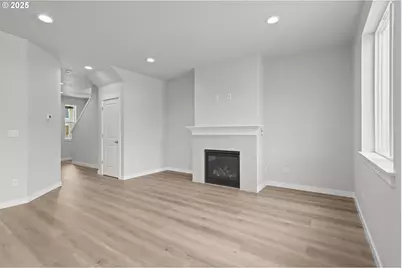 17240 SW Wapato Island Dr SW, Sherwood, OR 97140 - Photo 2