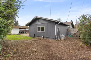 2568 Dover Dr, Eugene, OR 97404 - Photo 44
