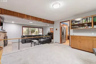 2568 Dover Dr, Eugene, OR 97404 - Photo 14