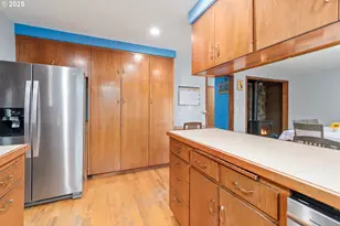 2568 Dover Dr, Eugene, OR 97404 - Photo 20