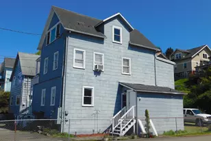 465 W Marine Dr, Astoria, OR 97103 - Photo 2