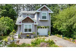 38 3rd St W, Chinook, WA 98614 - Photo 4