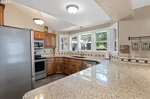 5268 Sugarpine Cir, Eugene, OR 97402 - Photo 12