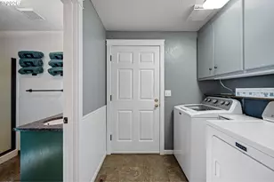 5268 Sugarpine Cir, Eugene, OR 97402 - Photo 28
