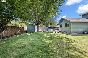 5268 Sugarpine Cir, Eugene, OR 97402 - Photo 38