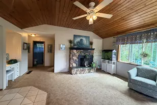 2260 Arthur Dr, Reedsport, OR 97467 - Photo 6