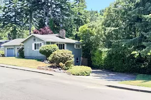 2260 Arthur Dr, Reedsport, OR 97467 - Photo 6