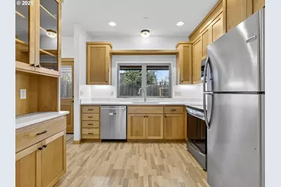 5870 NE Mason St #9, Portland, OR 97218 - Photo 12
