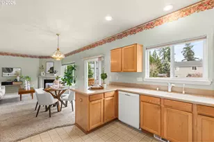 19221 Windmill Dr, Oregon City, OR 97045 - Photo 14