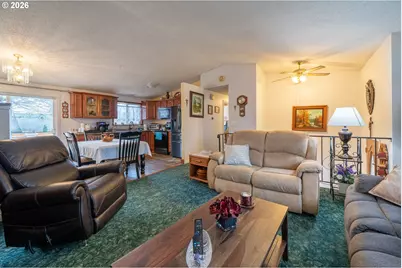 2200 NE Liberty Ave, Gresham, OR 97030 - Photo 8