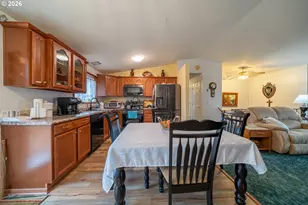 2200 NE Liberty Ave, Gresham, OR 97030 - Photo 12