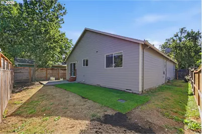 1333 NE Junior St, Portland, OR 97211 - Photo 30