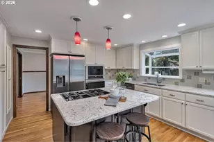 4055 Trout Way, Lake Oswego, OR 97034 - Photo 14