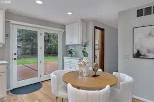 4055 Trout Way, Lake Oswego, OR 97034 - Photo 18