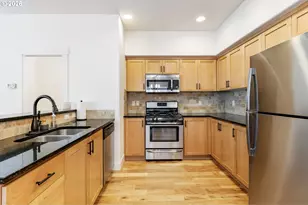 370 SW 204th Terrace, Beaverton, OR 97006 - Photo 8