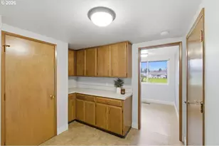 12432 SW King George Dr, Portland, OR 97224 - Photo 32