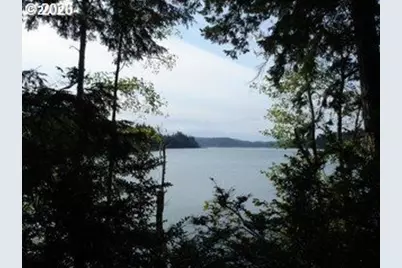 83615 Clear Lake Rd, Florence, OR 97439 - Photo 20