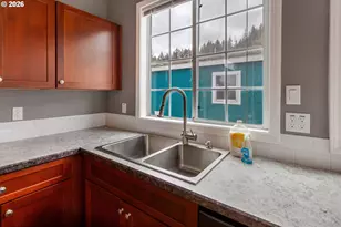 13358 NW Marina Way Way, Portland, OR 97231 - Photo 8