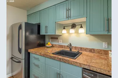 15110 SW Barlow Ct, Beaverton, OR 97007 - Photo 10