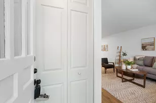 2683 SW Spring Garden St, Portland, OR 97219 - Photo 2