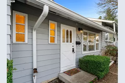 2683 SW Spring Garden St, Portland, OR 97219 - Photo 1
