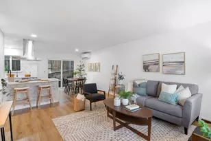 2683 SW Spring Garden St, Portland, OR 97219 - Photo 6