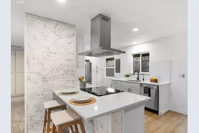 2683 SW Spring Garden St, Portland, OR 97219 - Photo 12