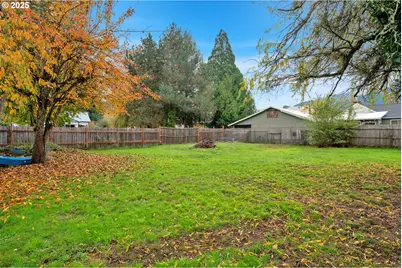 422 Elder St, Drain, OR 97435 - Photo 34