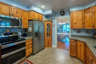 9505 SW 82nd Ave, Portland, OR 97223 - Photo 16