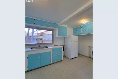 47533 Perkins St, Oakridge, OR 97463 - Photo 8