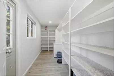 85217 Winding Way, Pleasant Hill, OR 97455 - Photo 10