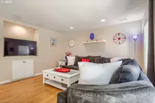 2715 Harvest Ct, Forest Grove, OR 97116 - Photo 8