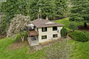 12155 SE 143rd Pl, Happy Valley, OR 97086 - Photo 8